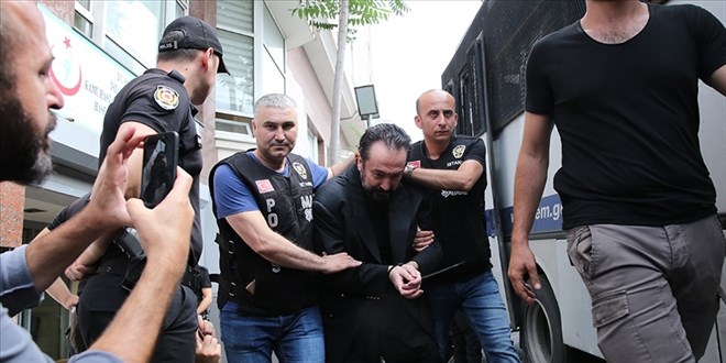 Adnan Oktar ile bağlantılı 4 Hakim ve Savcı yargılanması başladı