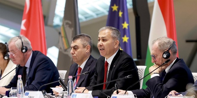 Bakan Yerlikaya: 3 milyon 390 bin yabancıyı misafir etmekteyiz