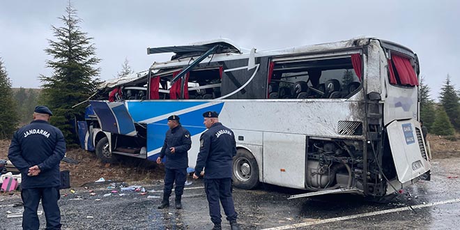 1 kişinin öldüğü otobüs kazasına Valilik ve Başsavcılıktan açıklama