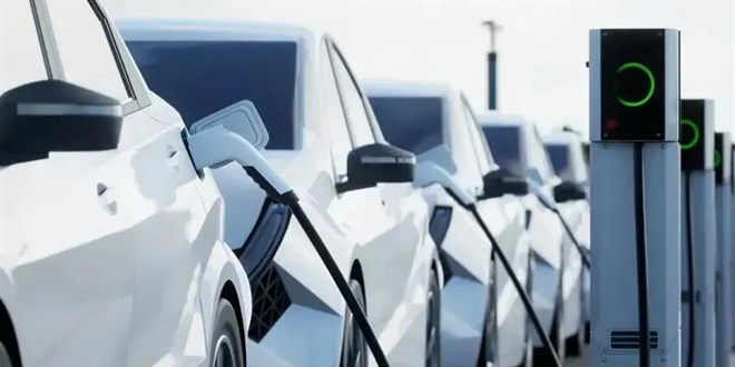 Elektrikli aracını evden şarj edenler dikkat: 5 bin kWh limiti geliyor