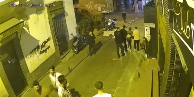 Beyoğlu'nda genç kızı sokak ortasında taciz eden sanıklar hakim karşısında