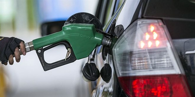 Akaryakıta zam! Motorinin litresi 45 liraya çıktı