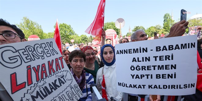 Mülakat engeliyle binlerce kişi hak arayışında sesini duyuramıyor