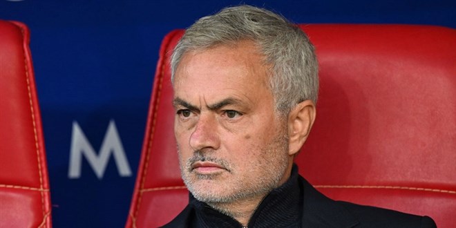 Mourinho'dan Ronaldo açıklaması: Öğle yemeğine gelebilir!