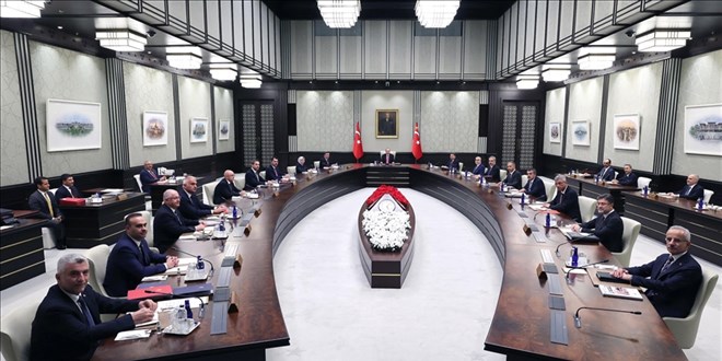Gözler yarınki Kabine Toplantısı'nda