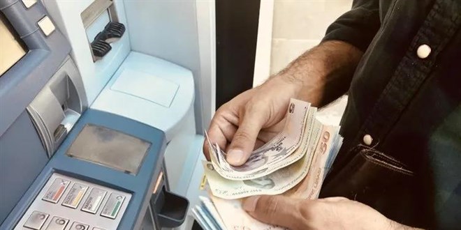 Emeklilik maaşı çalıştıkça düşüyor!