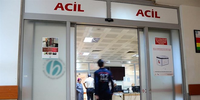 Kars'ta soba zehirlenmesi: Anne ve 4 çocuğu hastanelik oldu