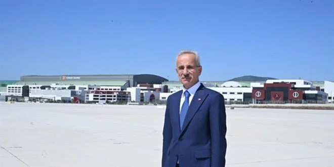 'İstanbul-Sidney hattında haftada 4 gün sefer düzenlenecek'