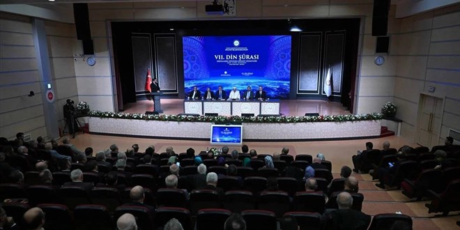 'Sahih dini bilgileri içeren 'yapay zeka chatbotlar' geliştirilmelidir'