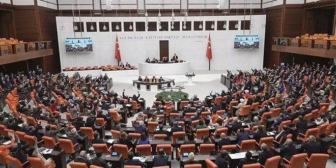 Devlet Memurları Kanunu değişiyor! İşte Meclis'e sunulan teklif