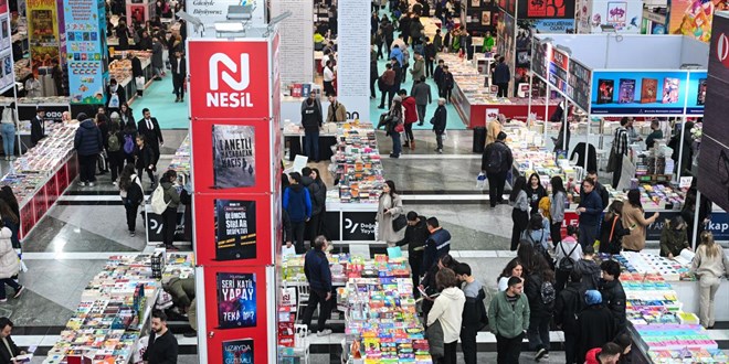 21. Ankara Kitap Fuar kaplarn at
