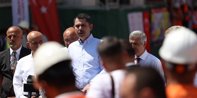 Bakan Kurum: 2025 sonunda 452 bin 983 konutu teslim edeceğiz