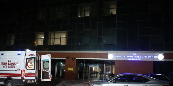 Tokat Belediye Başkanı Yazıcıoğlu, trafik kazasında yaralandı