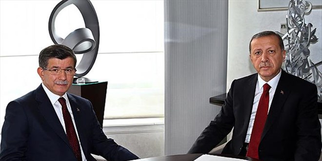 Davutoğlu: Esad, Erdoğan'a verdiği küstah cevapların bedelini ödüyor