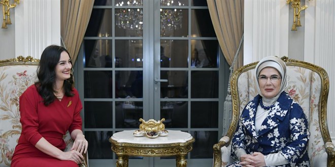 Emine Erdoğan, Karadağ Cumhurbaşkanı'nın eşi Milena Milatoviç ile bir araya geldi