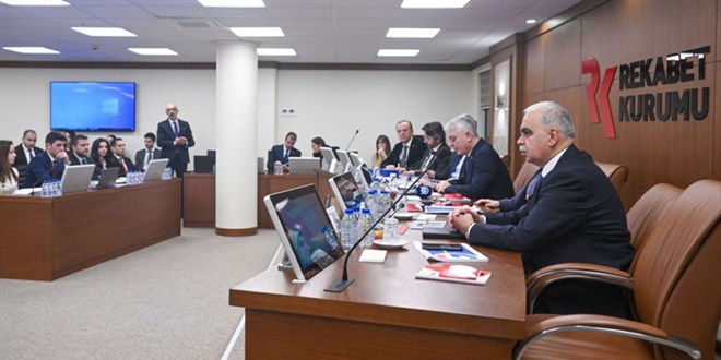 Google savunma yaptı: 'Pazarda hakim durumda değiliz'
