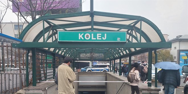 Ankara'da duran metro seferleri yeniden başladı