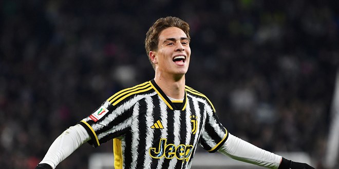 Milli futbolcu Juventus'un göz bebeği