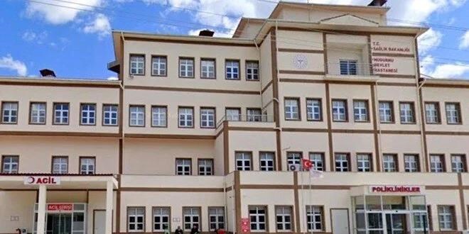 Tarlada çalıştığı arkadaşını kalbinden bıçakladı