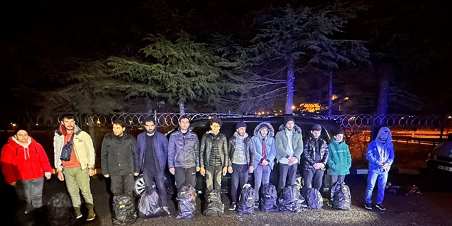 Tekirdağ'da 11 kaçak göçmen yakalandı