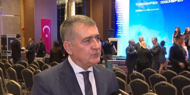 TÜSİAD Başkanı: Asgari ücrette 'makul bir anlaşma' beklentisi