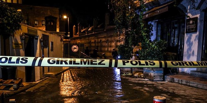 Antalya'da cami avlusunda bir kişi ölü bulundu