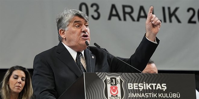 Beşiktaş'ta Serdal Adalı adaylığını duyurdu