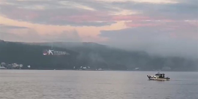 Çanakkale'de gemi trafiğine sis engeli