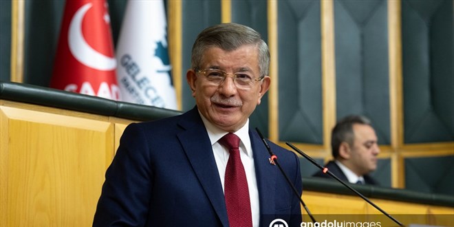 Davutoğlu: Cumhurbaşkanı'na ve Bahçeli'ye mektup gönderdim
