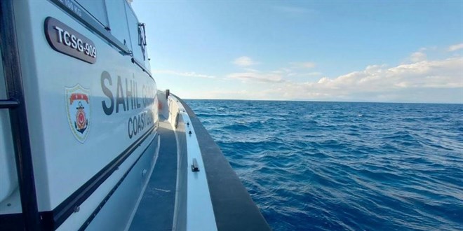 İzmir'de 9 düzensiz göçmen yakalandı