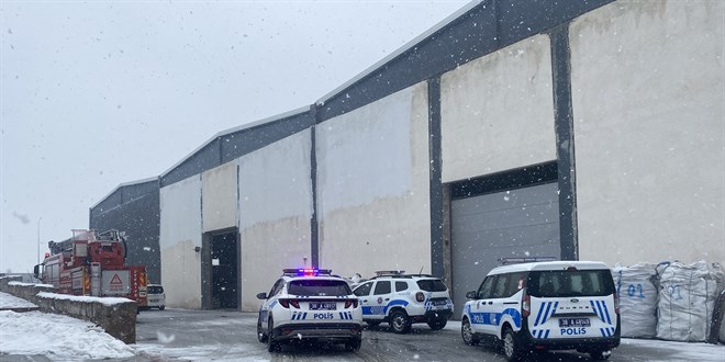 Makineye s�k��an i��i ya�am�n� yitirdi