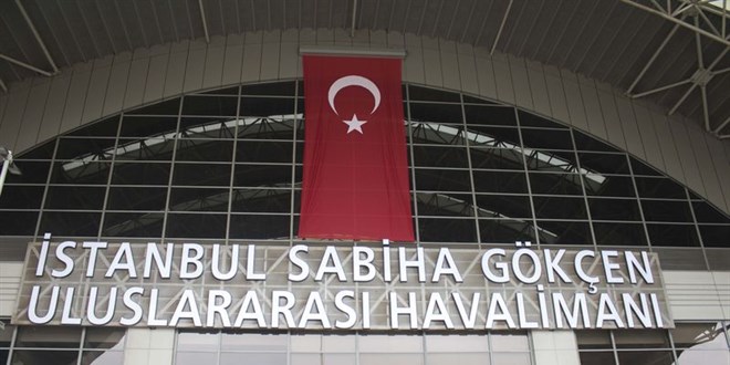 Havalimanı'nda midesinde uyuşturucu yakalanan zanlı tutuklandı