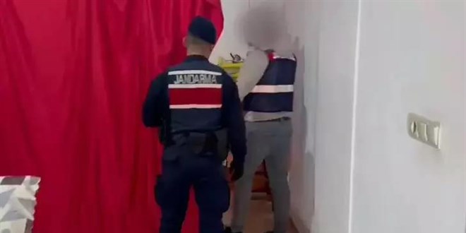 Mersin'de sahte doktor ve sahte ilaç operasyonu