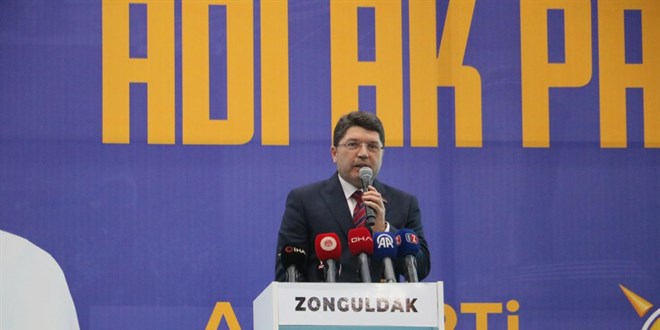 Bakan Tunç: Yeni anayasayı milletimize hediye etmek zorundayız