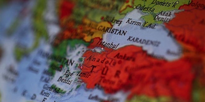 T�rk D�nyas�'n�n haritas� �iziliyor