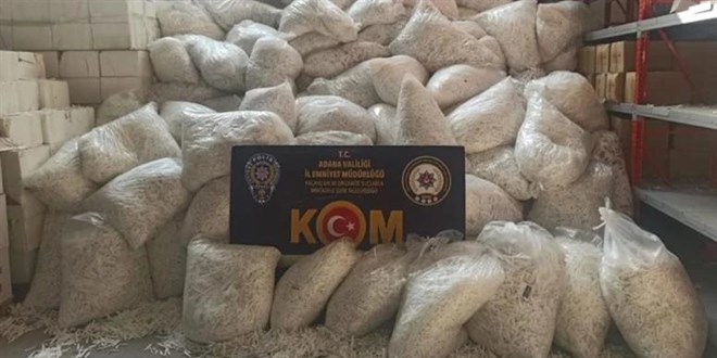 5 milyon 940 bin makaron ele ge�irildi