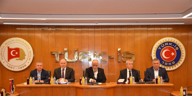 Asgari ücret toplantısına katılmayan TÜRK-İŞ'ten açıklama