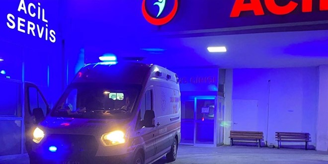 Gıda zehirlenmesi şüphesiyle 43 öğrenci hastaneye kaldırıldı