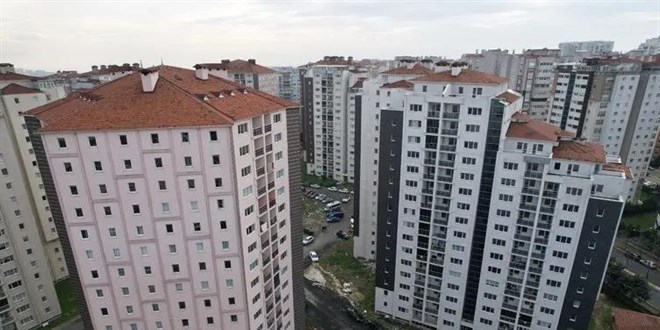 Deprem ders olmadı! 27 yıllık evleri makyajlayıp sattılar