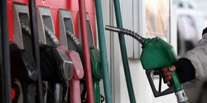 Akaryakıt fiyatları düşecek mi? Petrolde yeni yılda 60 dolar senaryoları