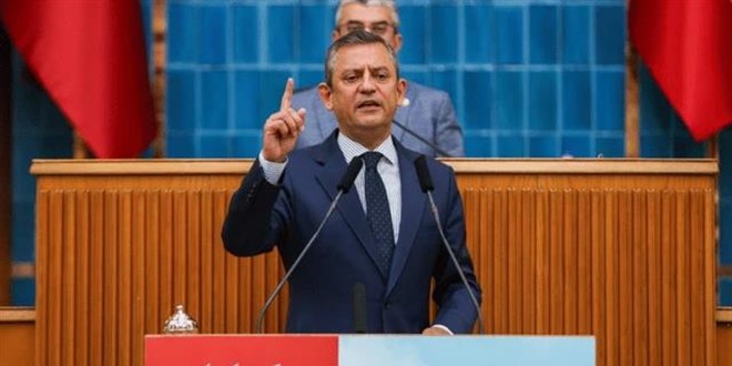 DEM Parti-Bahçeli görüşmesine Özgür Özel'den ilk tepki