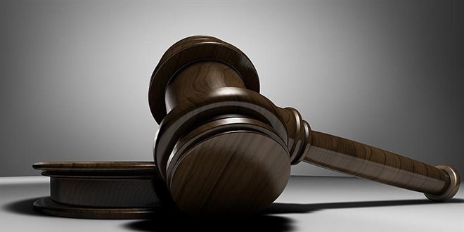 2 yıllık davada karar çıktı: Kadın öğretmen, kocasına nafaka ödeyecek