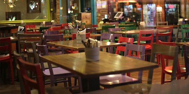 Restoranlardaki rezervasyonlara artık ücret ödenecek