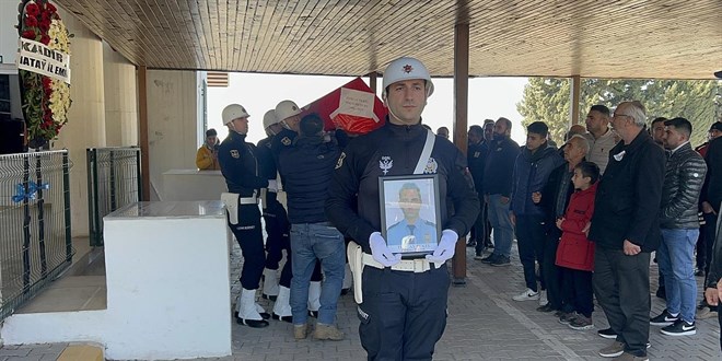 38 yaşındaki polis memuru, kalp krizi geçirip hayatını kaybetti