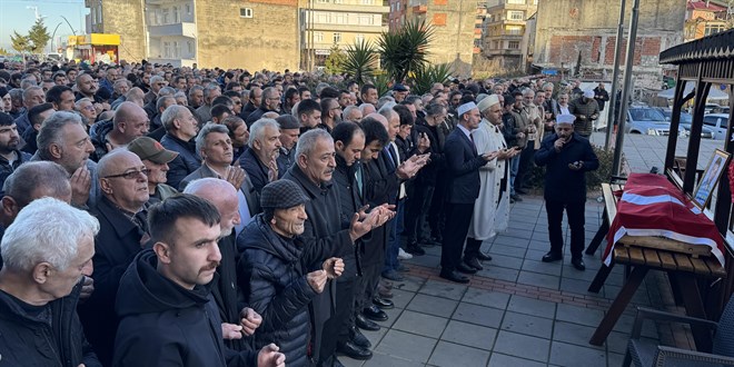 Silahlı saldırıda hayatını kaybeden 2 PTT görevlisine veda
