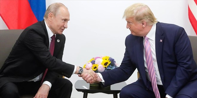 Trump ve Putin'den karşılıklı 'görüşme' açıklaması