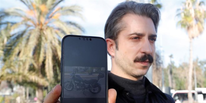İngilizce öğretmeni, müşteri zannettiği dolandırıcıya motosikletini kaptırdı