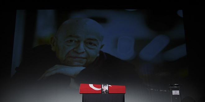 Yazar Selim İleri son yolculuğuna uğurlandı