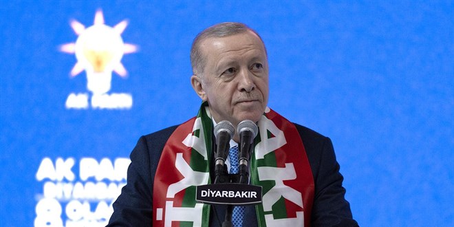 Erdoğan: Ekonomik sıkıntıları geride bırakacağız