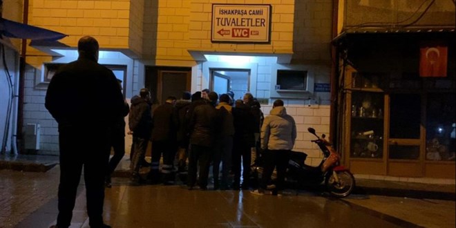 Cami tuvaletinde acı olay! Yaşlı adamın cesedi bulundu